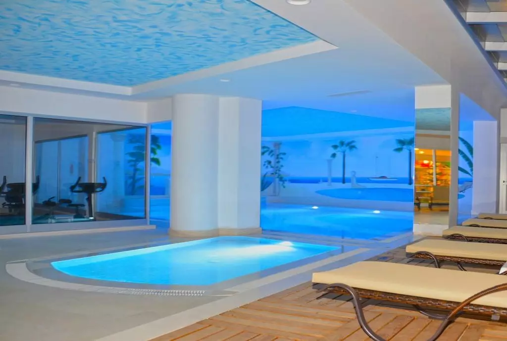 hotel justiniano deluxe alanya_shabavizparvaz_13.jpg
